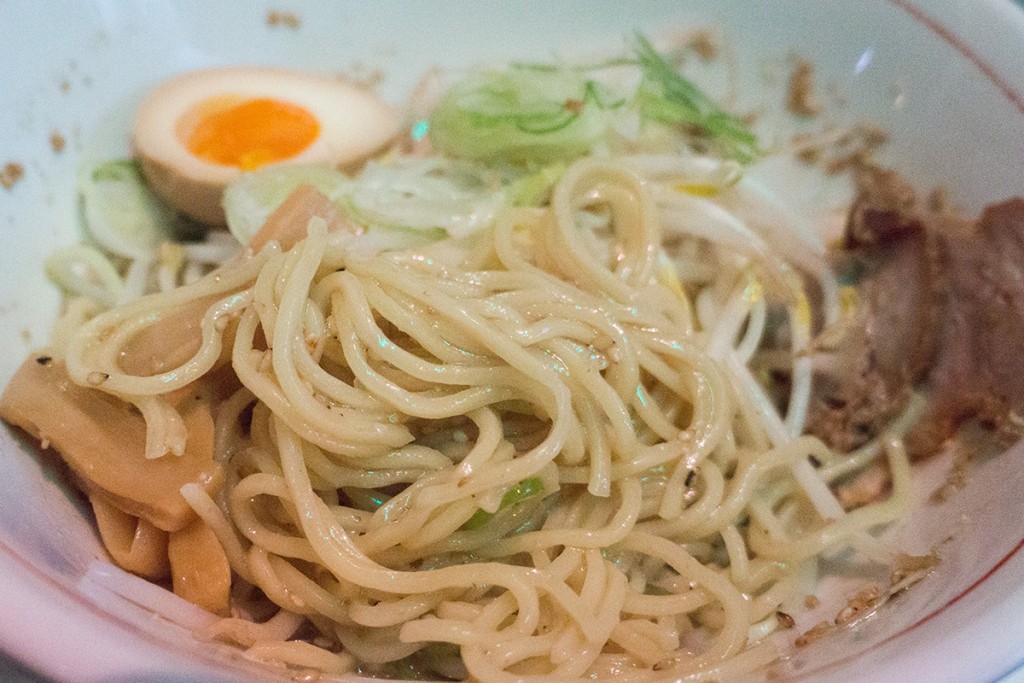 mazesoba_men2_gajiro