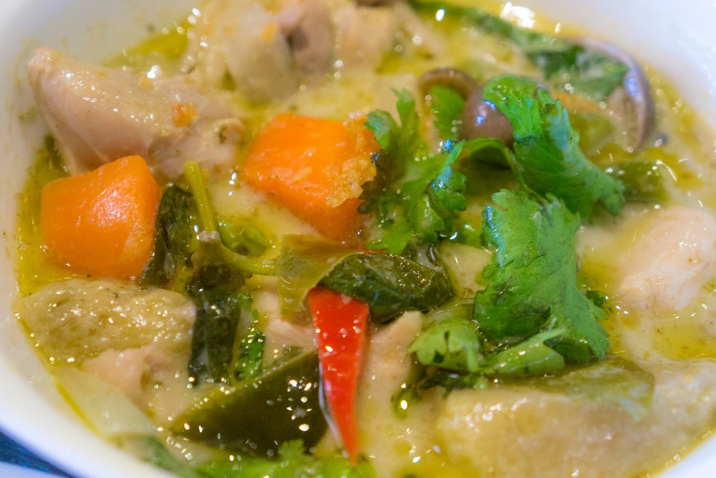 green_curry_z3_aparag