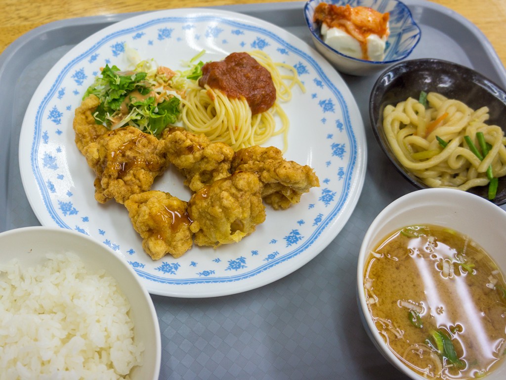 lunch_torikara151105nakazaya