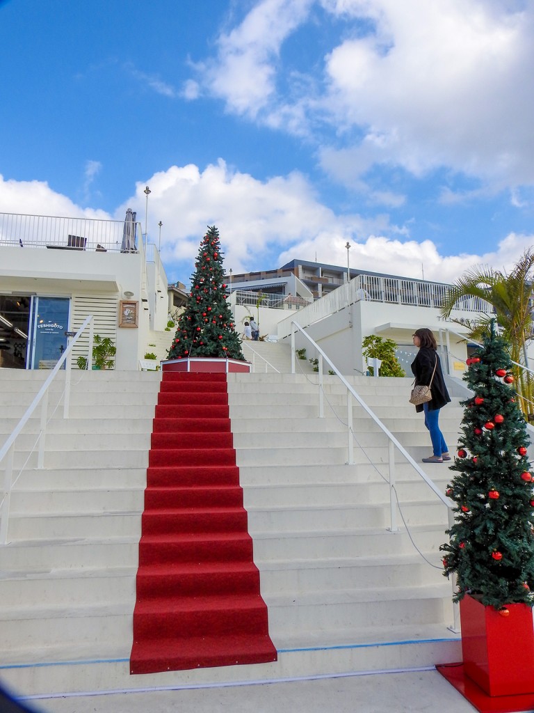 12xmastree_stair_umikajiterrace