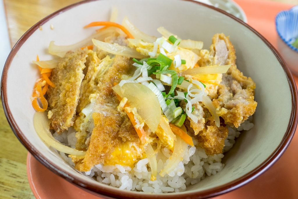 lunch_katsudon3_160810nakazaya