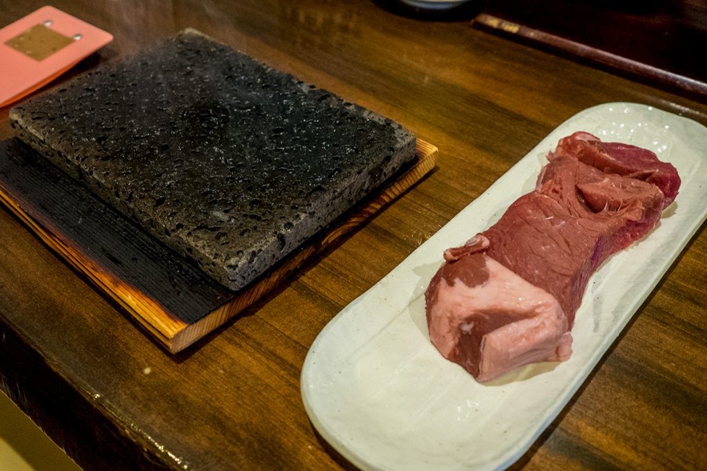 yoganplate_steakmeat_syokusaikan