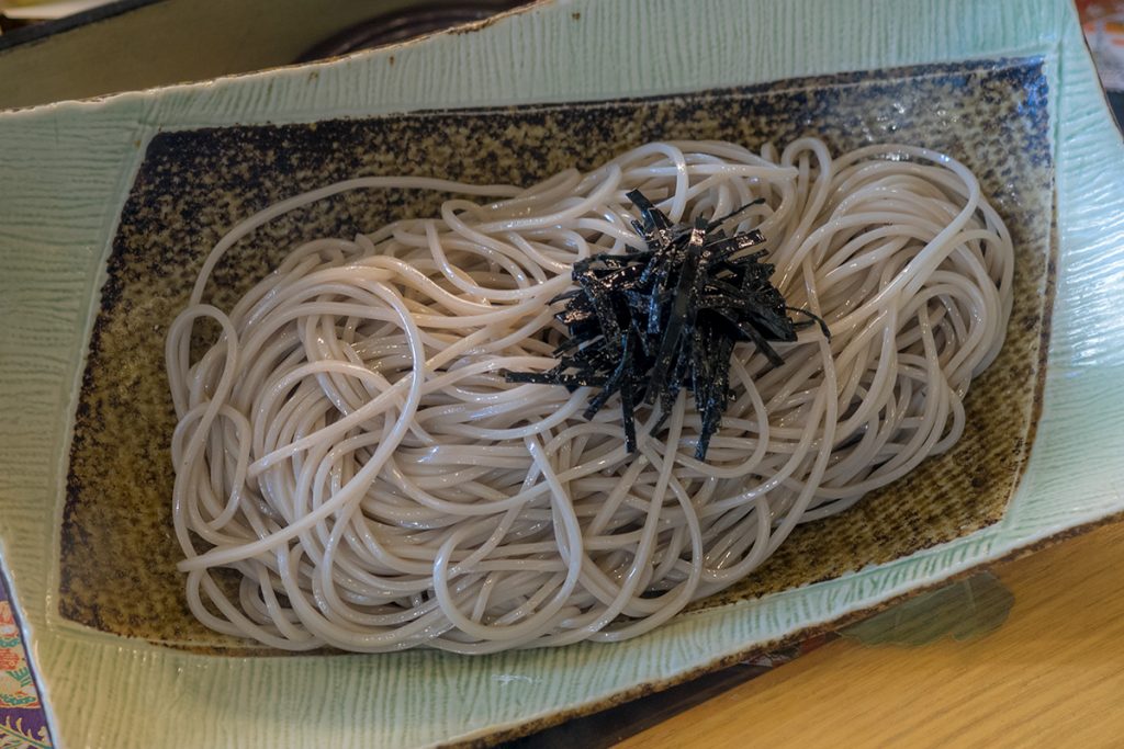 gusukido_tenzaru_zarusoba3_wahutei