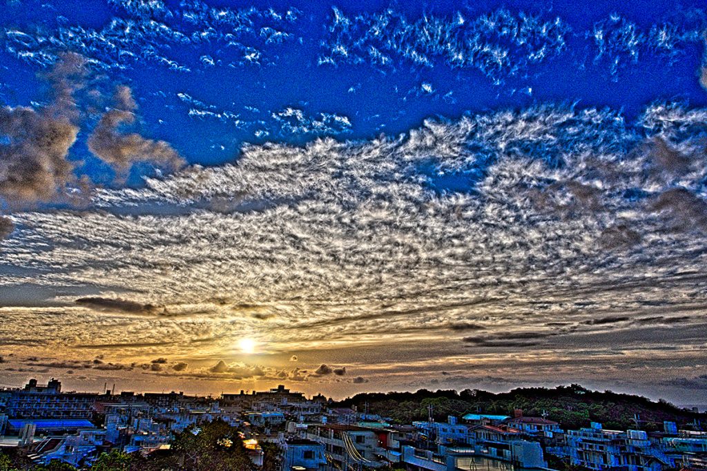 1703223_03hdr